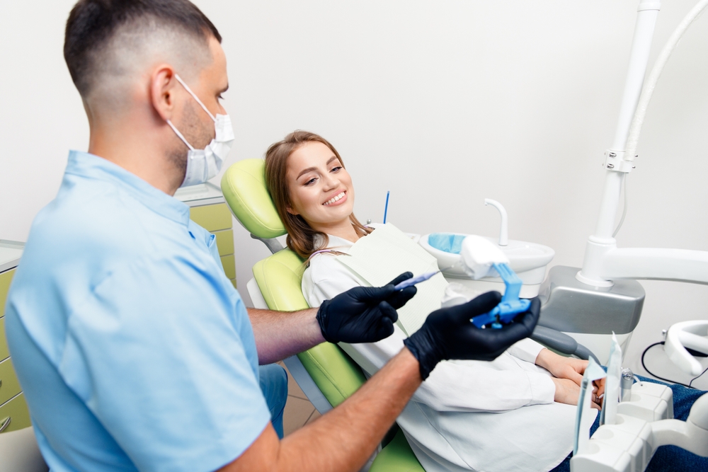 treating teeth, dental teeth model, dental tools, stomatological cabinet, dental check-up, dentistry professional, dental care