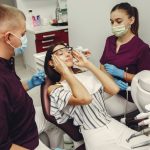 understanding-tooth-extractions-simple-vs-surgical